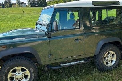 Land Rover Defender 138.000 km 33.600 &euro; Bergen 83346