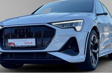 Audi e-tron 28.900 km 64.980 &euro; Traunstein 83278