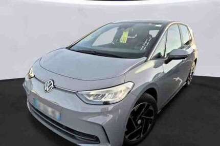 VW ID.3 14.761 km 23.890 &euro; Ruhpolding 83324