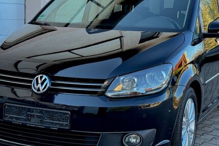 VW Touran 297.500 km 5.700 &euro; Garching an der Alz 84518