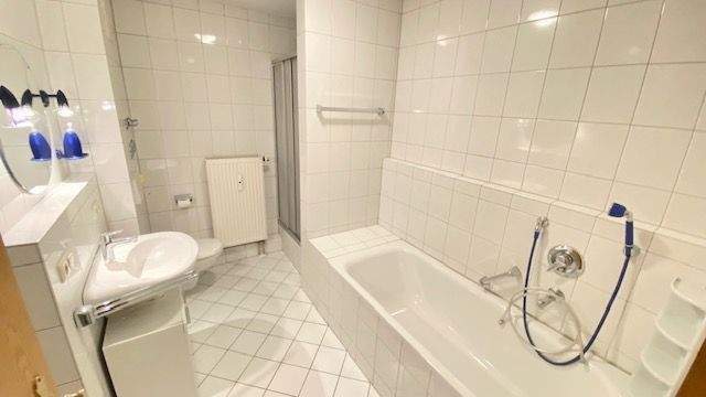Etagenwohnung Freilassing - 2 Zimmer, 64 m&sup2;, 259.000&euro; | Angebot:25667668