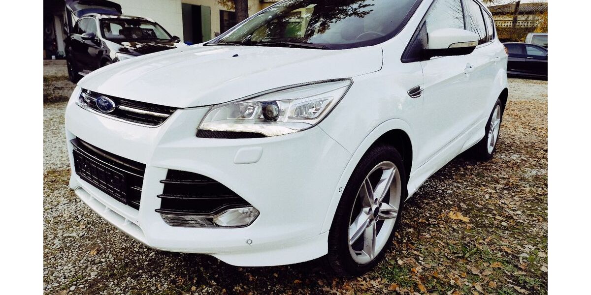 Ford Kuga 142.000 km 8.990 &euro; Freilassing 83395