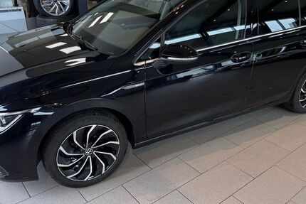 VW Golf 147.930 km 15.490 &euro; Bad Endorf 83093