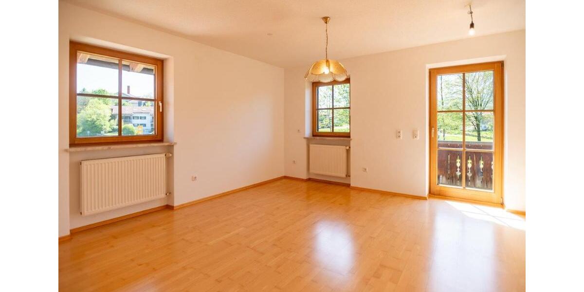 Einfamilienhaus Bergen - 17 Zimmer, 180 m&sup2;, 950.000&euro; | Angebot:26750612