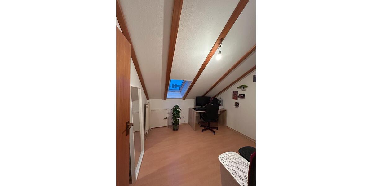 Dachgeschoßwohnung Kirchweidach - 2.5 Zimmer, 55 m&sup2;, 199.000&euro; | Angebot:25154265