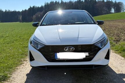 Hyundai i20 54.000 km 14.499 &euro; Tacherting 83342
