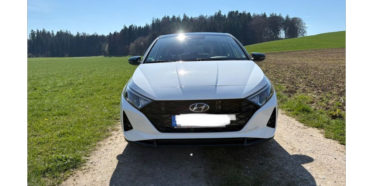 Hyundai i20 54.000 km 14.499 &euro; Tacherting 83342