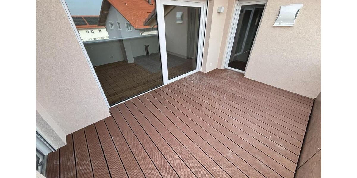 Dachgeschoßwohnung Feichten an der Alz - 4 Zimmer, 89 m&sup2;, 1.215&euro; | Angebot:25481408