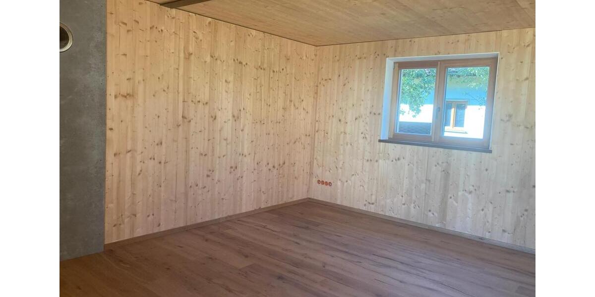 Terrassenwohnung Traunreut Arleting - 2 Zimmer, 95 m&sup2;, 1.250&euro; | Angebot:26662918