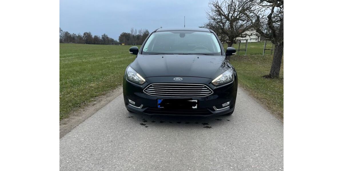 Ford Focus 94.955 km 10.500 &euro; Petting 83367