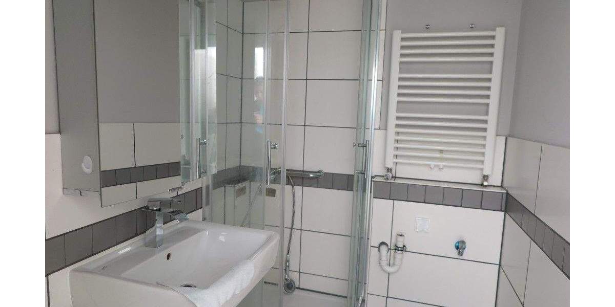 Etagenwohnung Bad Reichenhall - 2 Zimmer, 52 m&sup2;, 240.000&euro; | Angebot:25705354