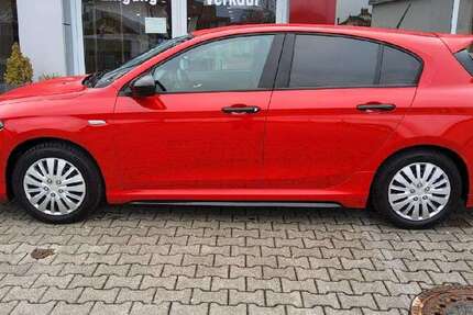Fiat Tipo 37.500 km 14.490 &euro; FREILASSING 83395