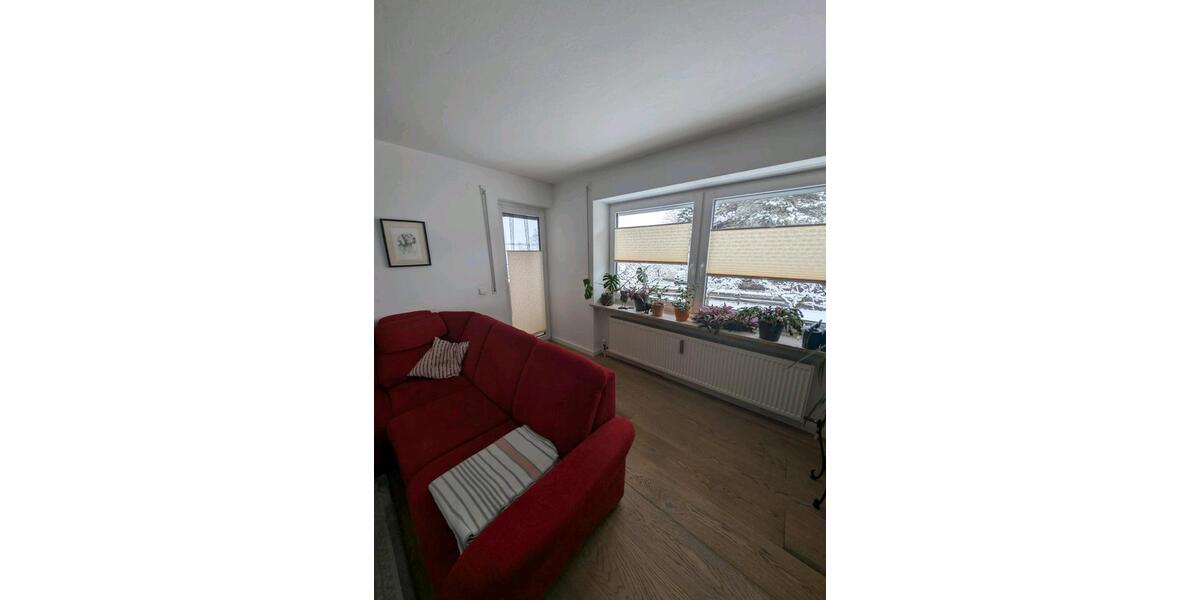 Etagenwohnung Chieming - 3 Zimmer, 100 m&sup2;, 1.125&euro; | Angebot:25129181