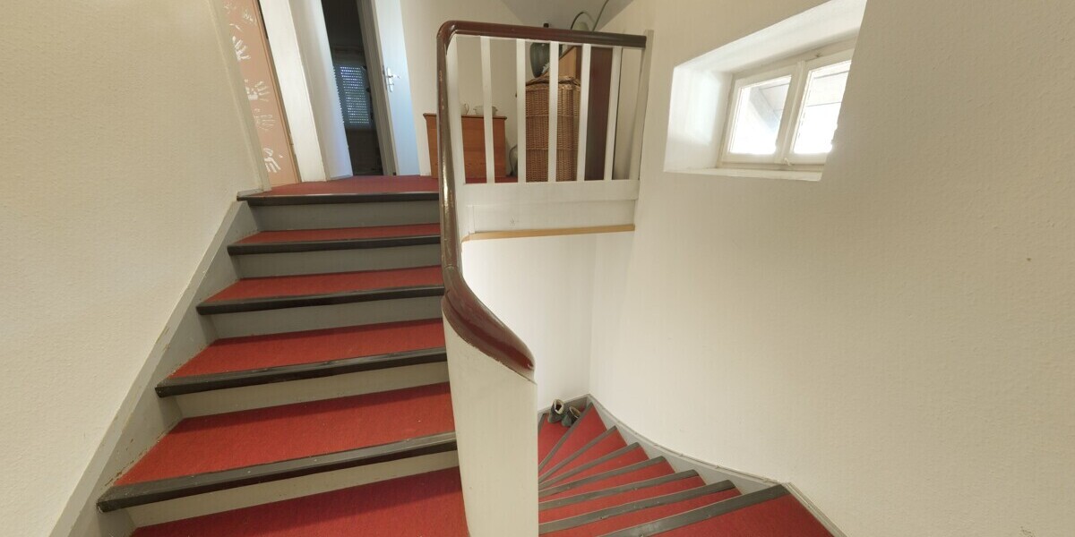 Einfamilienhaus mit Garten und viel Potential in Freilassing - Verkauf erfolgt im Bieterverfahren! - Einfamilienhaus Frailassing Freilassing | Angebot:27164035