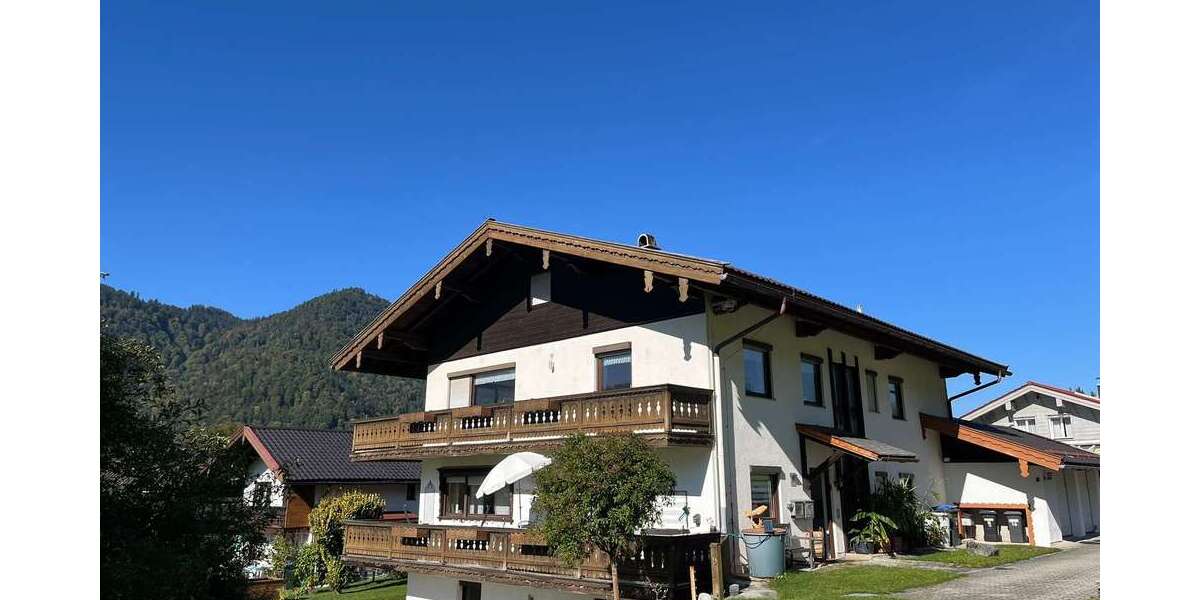 Etagenwohnung Ruhpolding - 4 Zimmer, 125 m&sup2;, 1.440&euro; | Angebot:27656299
