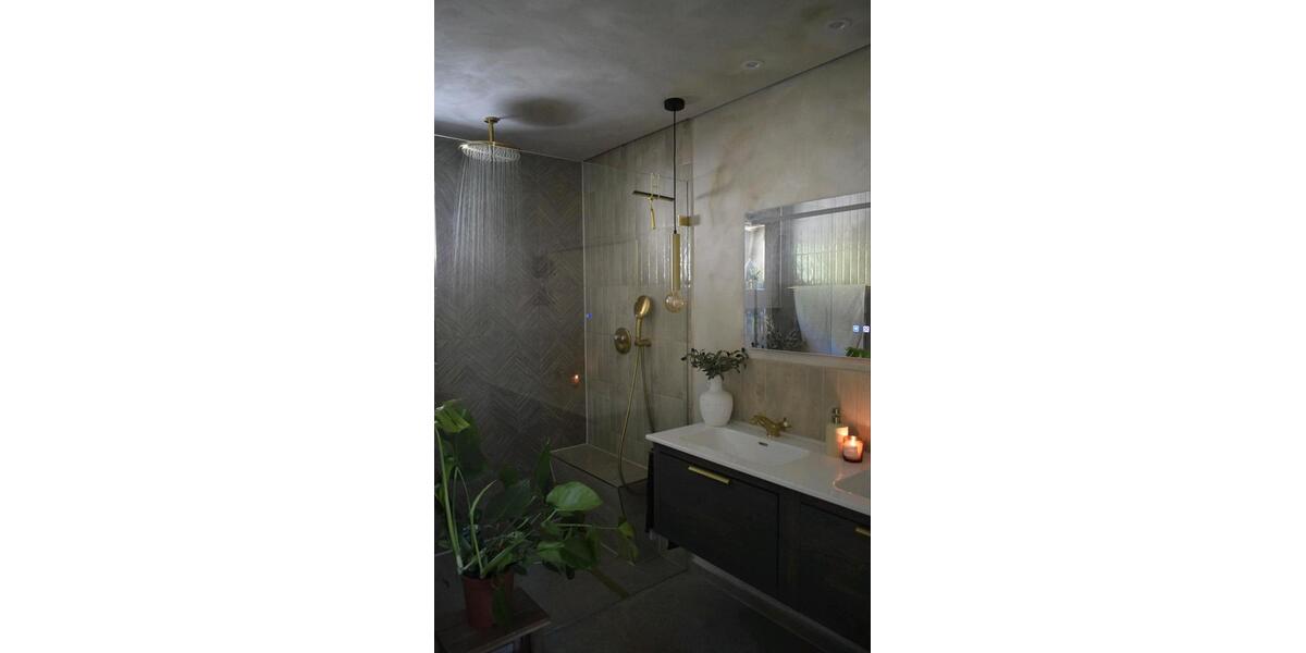 Mehrfamilienhaus, Wohnhaus Traunreut Irsing - 8 Zimmer, 230 m&sup2;, 1.200.000&euro; | Angebot:27604194