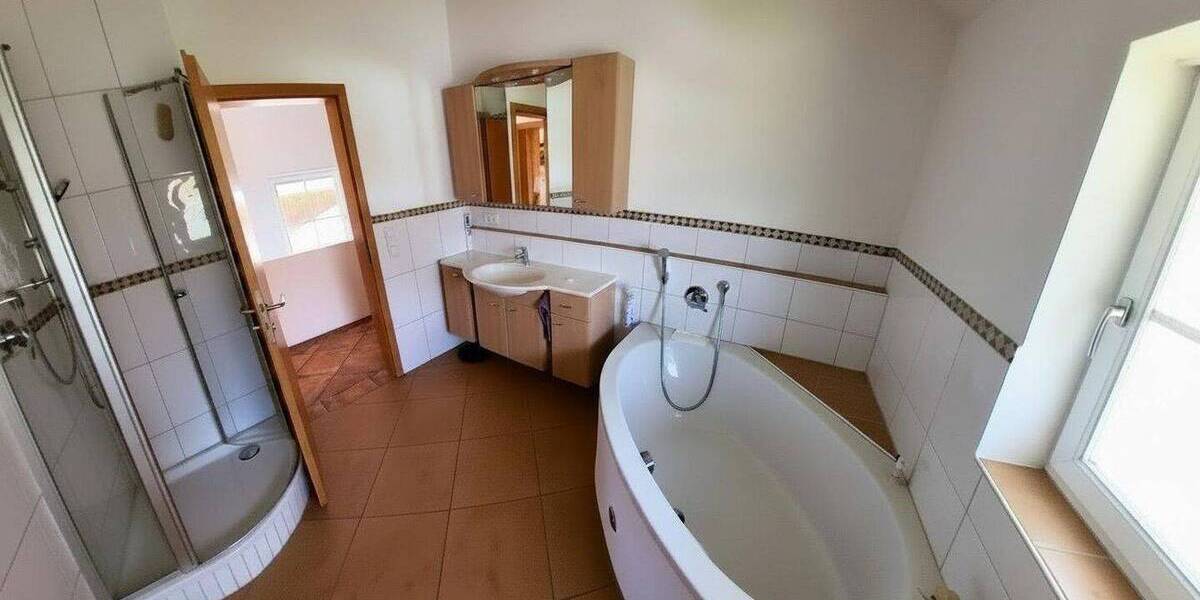 Einfamilienhaus Bayerisch Gmain - 4 Zimmer, 125 m&sup2;, 890.000&euro; | Angebot:26851358