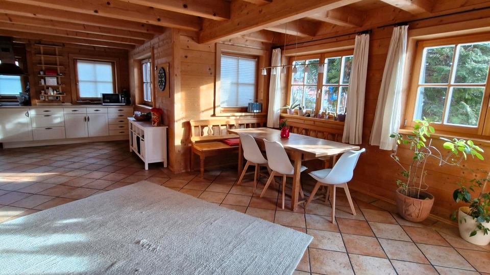 Einfamilienhaus Bernau am Chiemsee - 6 Zimmer, 172 m&sup2;, 3.350&euro; | Angebot:25138621