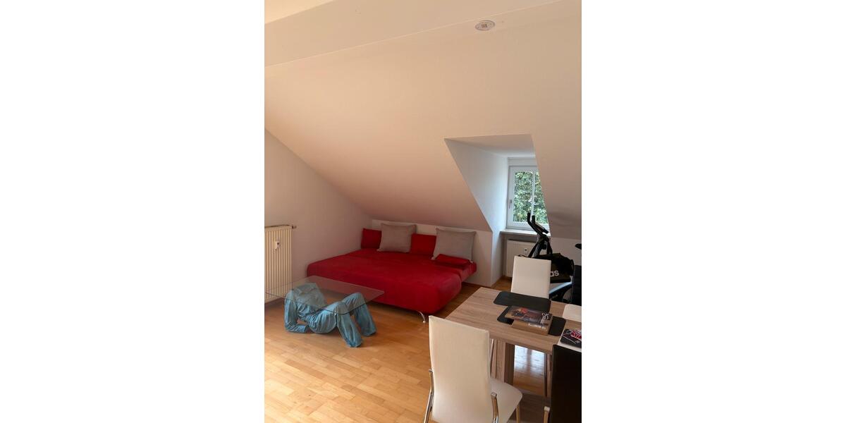 Dachgeschoßwohnung Freilassing - 2 Zimmer, 60 m&sup2;, 256.000&euro; | Angebot:27251236