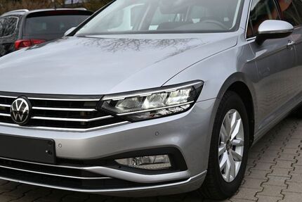 VW Passat Variant 41.000 km 25.500 &euro; Petting /Waging am See 83367