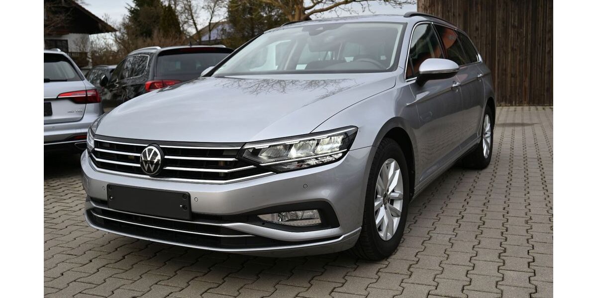 VW Passat Variant 41.000 km 25.500 &euro; Petting /Waging am See 83367