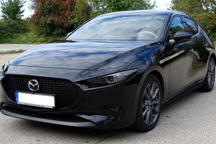 Mazda 3 57.600 km 19.900 &euro; Freilassing 83395