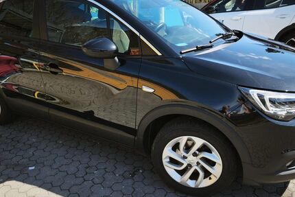 Opel Crossland (X) 48.735 km 13.500 &euro; Bad Reichenhall 83435