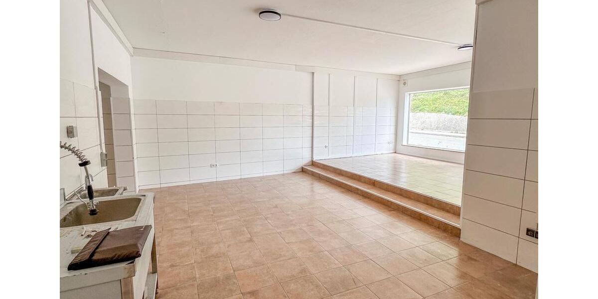 Gewerbeobjekt Teisendorf Hausmoning - 750&euro; | Angebot:24884604