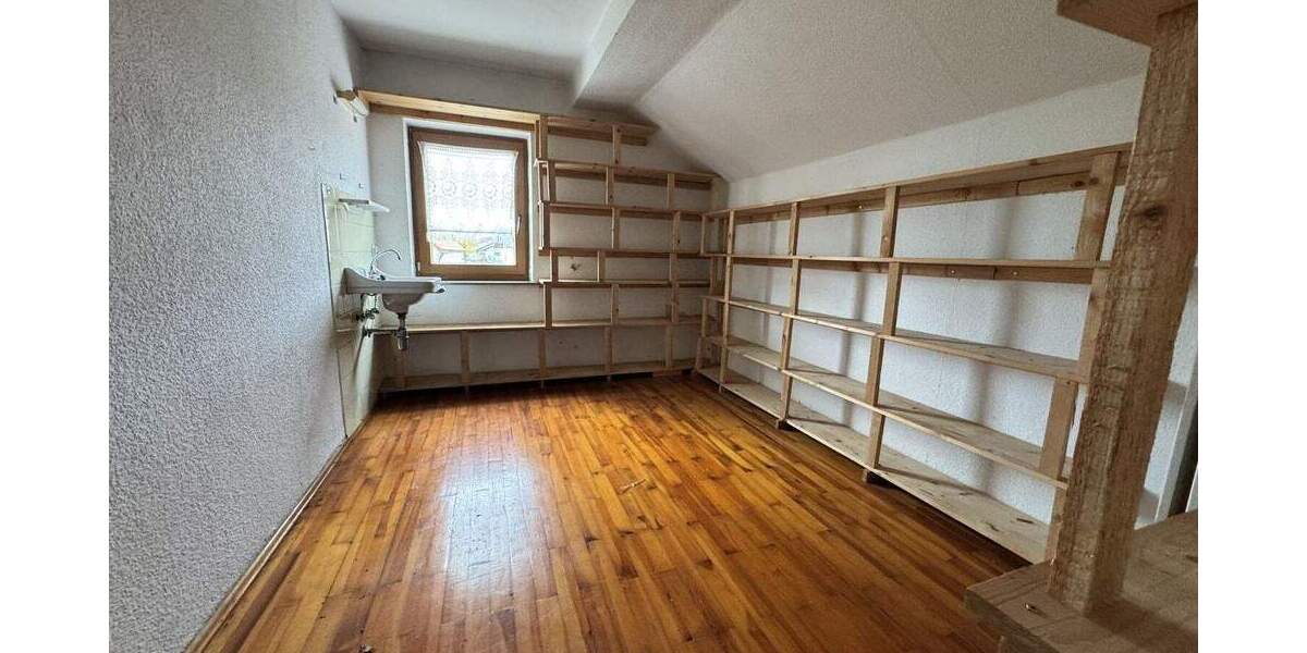 Einfamilienhaus Trostberg - 1 Zimmer, 200 m&sup2;, 495.000&euro; | Angebot:25660775