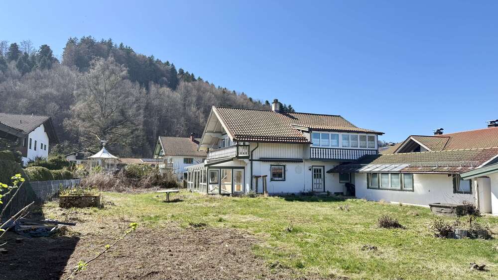 Grundstück Siegsdorf - 675.000&euro; | Angebot:25999759