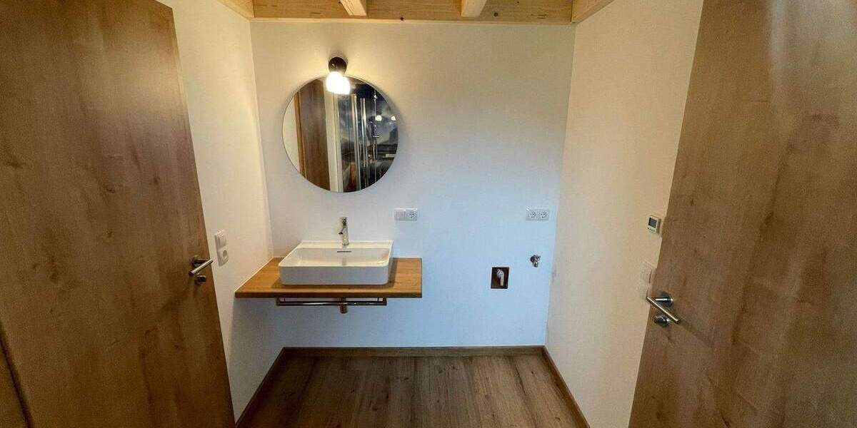 Mehrfamilienhaus, Wohnhaus Kirchweidach - 139.990&euro; | Angebot:25668468