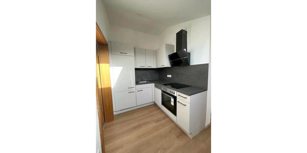 Dachgeschoßwohnung Siegsdorf - 2 Zimmer, 64 m&sup2;, 760&euro; | Angebot:27588851