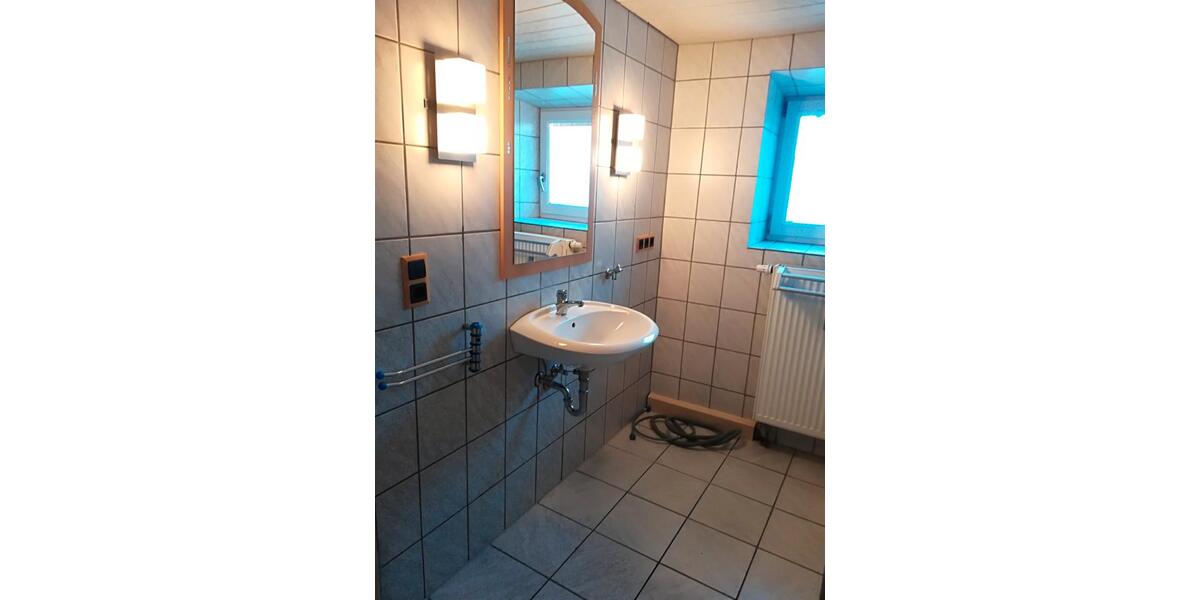 Hochparterre Garching an der Alz - 4 Zimmer, 100 m&sup2;, 750&euro; | Angebot:26693018