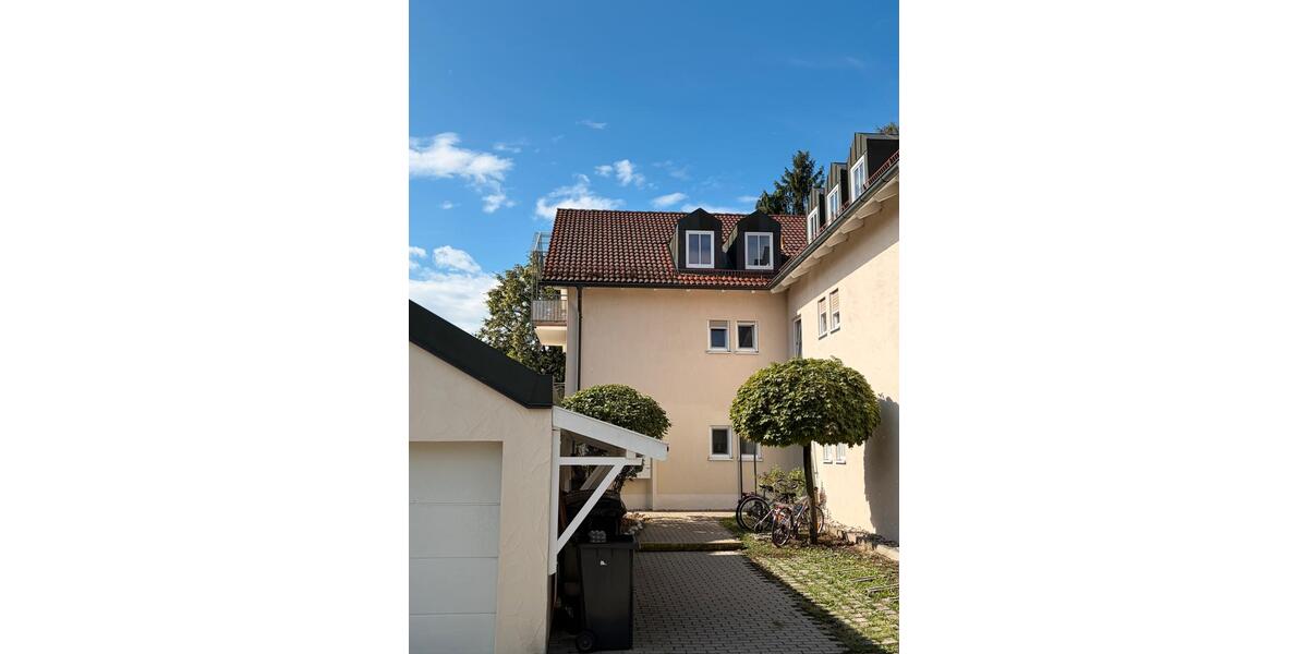 Dachgeschoßwohnung Freilassing - 2 Zimmer, 60 m&sup2;, 256.000&euro; | Angebot:27251236