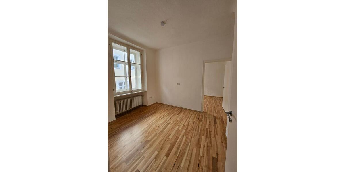 traumhafte Wohnung im ehem. kgl. bayr. Amtsgericht Tittmoning - 3- Tittmoning | Angebot:26014243