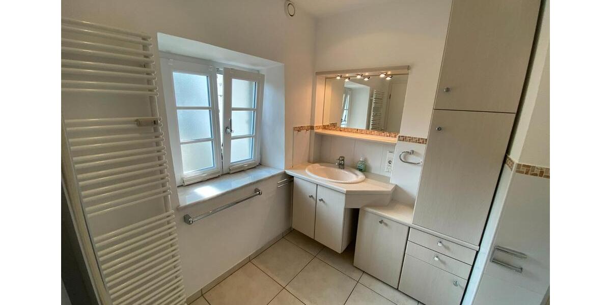 Erdgeschoßwohnung Chieming - 2 Zimmer, 40 m&sup2;, 675&euro; | Angebot:25987703