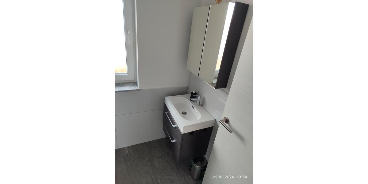 Etagenwohnung Traunreut Irsing - 2 Zimmer, 68 m&sup2;, 980&euro; | Angebot:26635836
