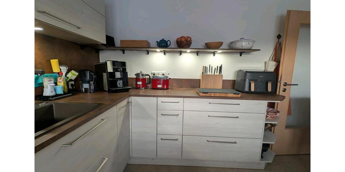 Etagenwohnung Chieming - 3 Zimmer, 100 m&sup2;, 1.125&euro; | Angebot:25129181