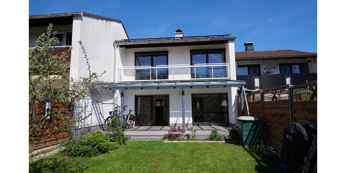 Stilvoll renoviertes Reihenmittelhaus in attraktiver Wohnlage in Teisendorf-Oberteisendorf - Reihenmittelhaus Teisendorf Teisendorf | Angebot:26638457