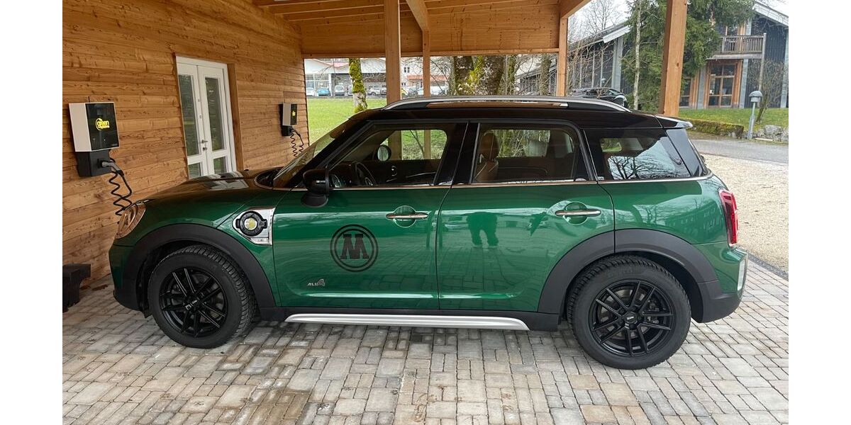 Mini Countryman SE (Cooper) 41.000 km 27.900 &euro; Grabenstätt 83355