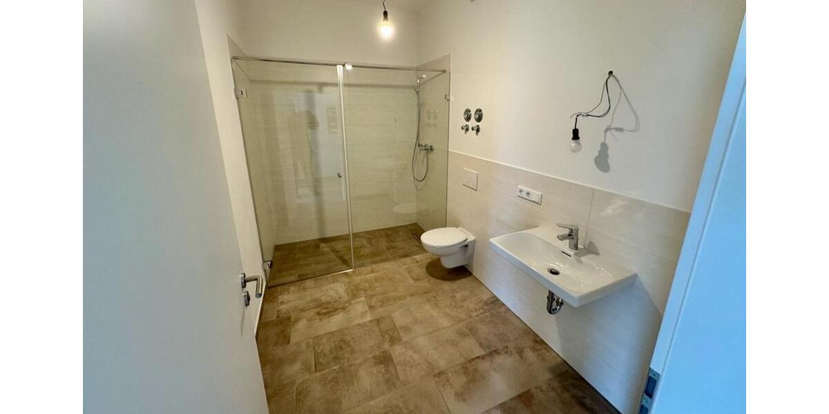 Erdgeschoßwohnung Traunreut Irsing - 3 Zimmer, 92 m&sup2;, 399.500&euro; | Angebot:8853035