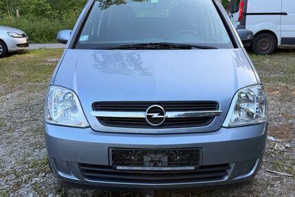 Opel Meriva 86.000 km 1.550 &euro; Bad endorf 83093