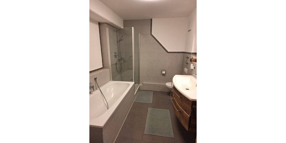 Etagenwohnung Traunstein - 4 Zimmer, 126 m&sup2;, 580.000&euro; | Angebot:25992817