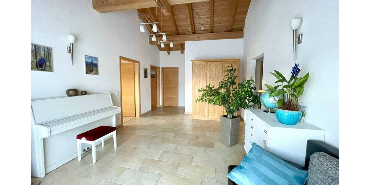 Einfamilienhaus Laufen - 7 Zimmer, 212 m&sup2;, 929.000&euro; | Angebot:25996834