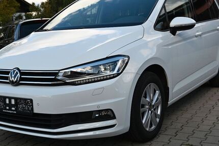 VW Touran 123.000 km 23.999 &euro; Petting /Waging am See 83367