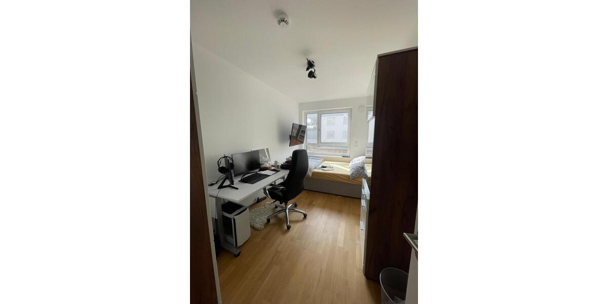 Etagenwohnung Freilassing - 3 Zimmer, 87 m&sup2;, 1.150&euro; | Angebot:25980136