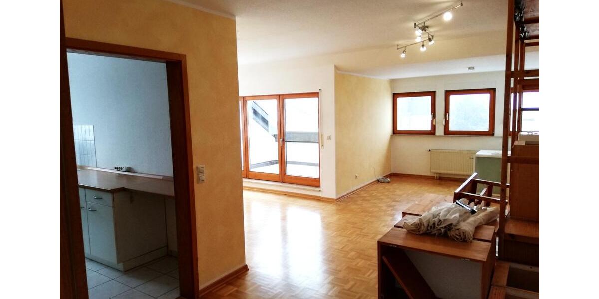 Dachgeschoßwohnung Prien am Chiemsee - 3 Zimmer, 77 m&sup2;, 275.000&euro; | Angebot:25341875