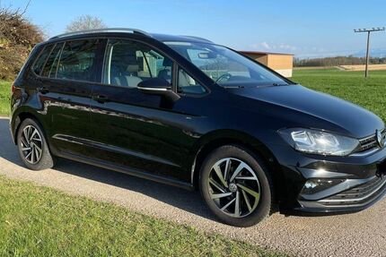VW Golf Sportsvan 89.500 km 16.400 &euro; Tittmoning 84529