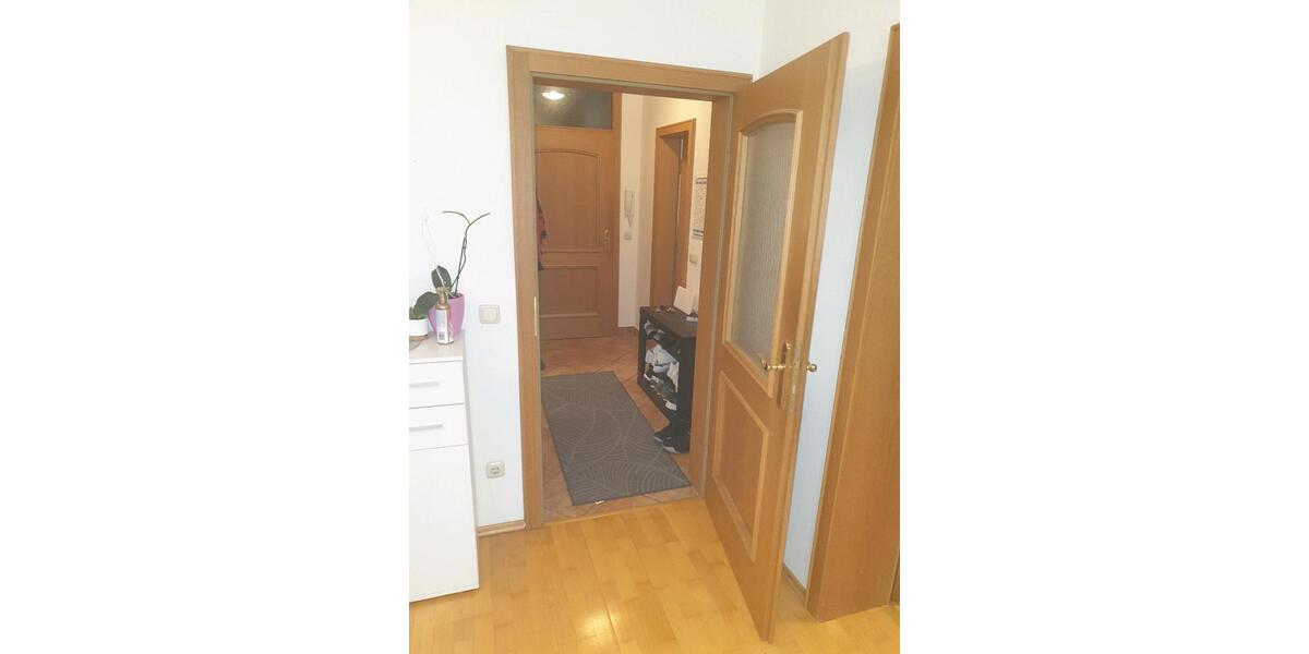Etagenwohnung Kirchweidach - 2 Zimmer, 50 m&sup2;, 695&euro; | Angebot:27607972
