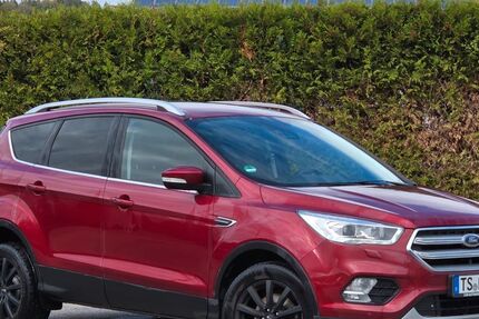 Ford Kuga 122.000 km 8.990 &euro; Trostberg 83308